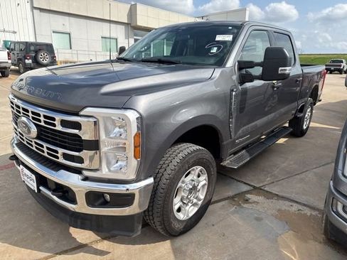 Used 2025 Ford F250 XLT w/ FX4 Off-Road Package image 1