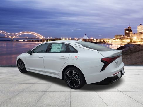 New 2026 Kia K5 GT-Line image 3
