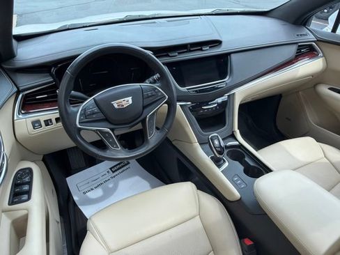 Used 2019 Cadillac XT5 Luxury AWD/4WD image 13