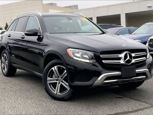 Used 2018 Mercedes-Benz GLC 300 4MATIC image 1