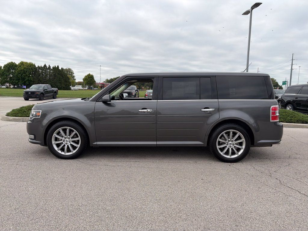 Used 2018 Ford Flex Limited AWD/4WD image 4