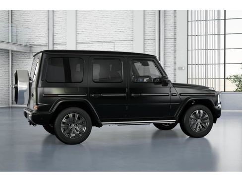 New 2026 Mercedes-Benz G 550 image 17