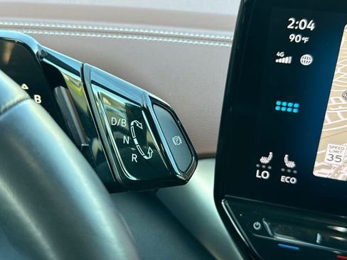 Certified 2022 Volkswagen ID.4 Pro S image 35