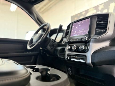 Used 2022 RAM 4500 Tradesman w/ Chrome Appearance Group image 47