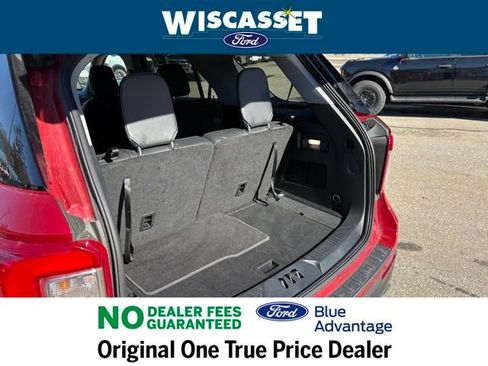 Used 2023 Ford Explorer XLT w/ Equipment Group 202A image 12