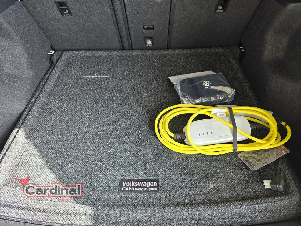 Used 2021 Volkswagen ID.4 Pro S w/ ID.4 Protection Package RWD image 11