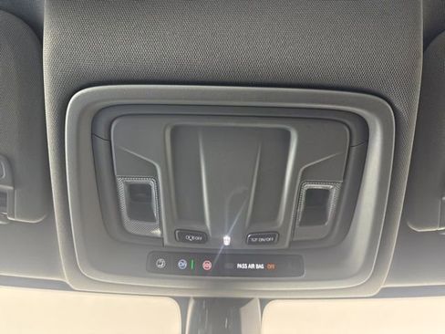 Used 2021 GMC Sierra 1500 Elevation AWD/4WD image 14