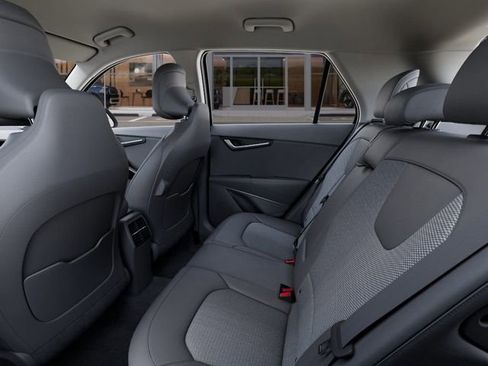 New 2026 Kia Niro EX FWD image 18
