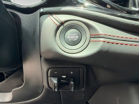 Used 2024 Dodge Durango GT RWD image 16