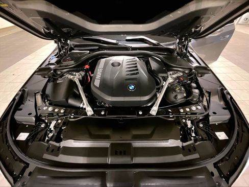 Used 2024 BMW 540i xDrive w/ Convenience Package image 29