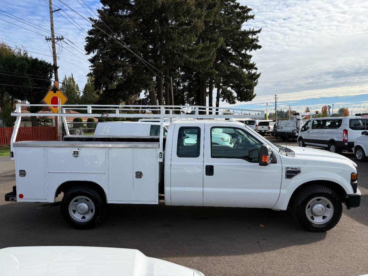 Used 2008 Ford F350 XL RWD image 6