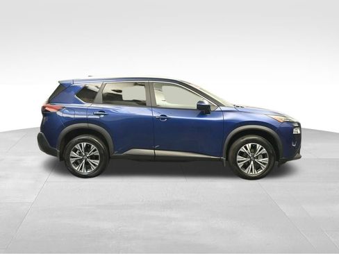 Used 2023 Nissan Rogue SV w/ SV Premium B Package FWD image 6