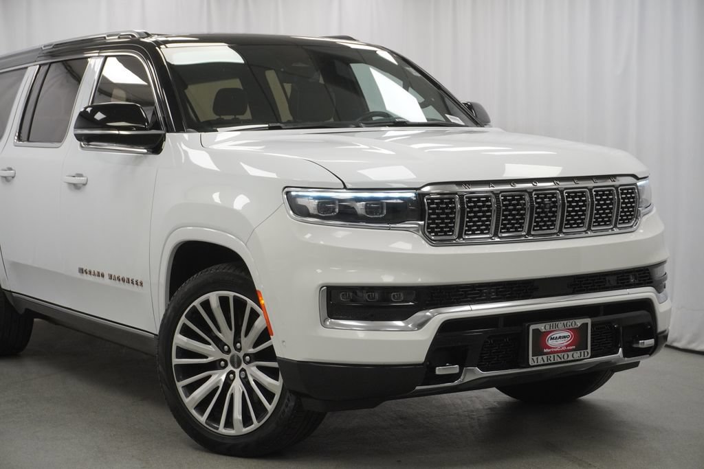 Used 2023 Jeep Grand Wagoneer L Series III w/ HD Trailer Tow Package AWD/4WD image 6