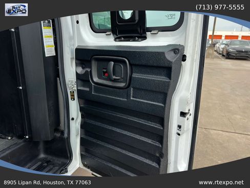 Used 2021 Chevrolet Express 2500 w/ Driver Convenience Package RWD image 39