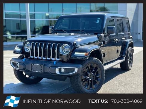 Used 2023 Jeep Wrangler Unlimited Sahara w/ Cold Weather Group AWD/4WD image 1