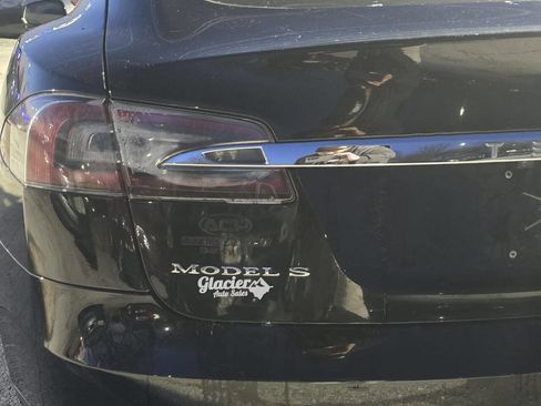 Used 2013 Tesla Model S Base 4dr Liftback (60 kWh) image 4