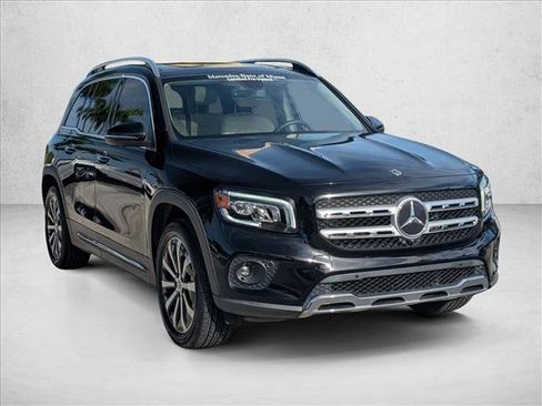 Certified 2022 Mercedes-Benz GLB 250 image 3