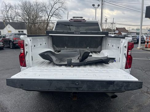 Used 2022 Chevrolet Silverado 2500 Custom w/ Custom Convenience Package image 19