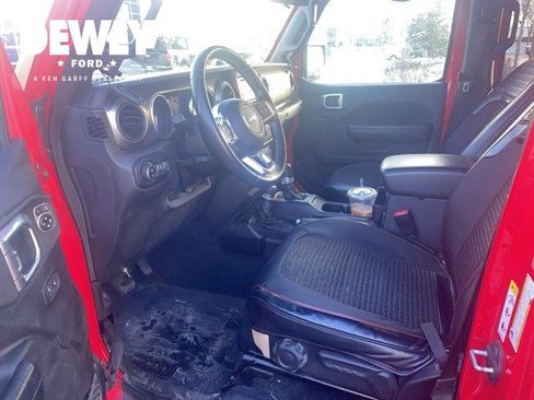 Used 2020 Jeep Gladiator Sport w/ Quick Order Package 24S image 16