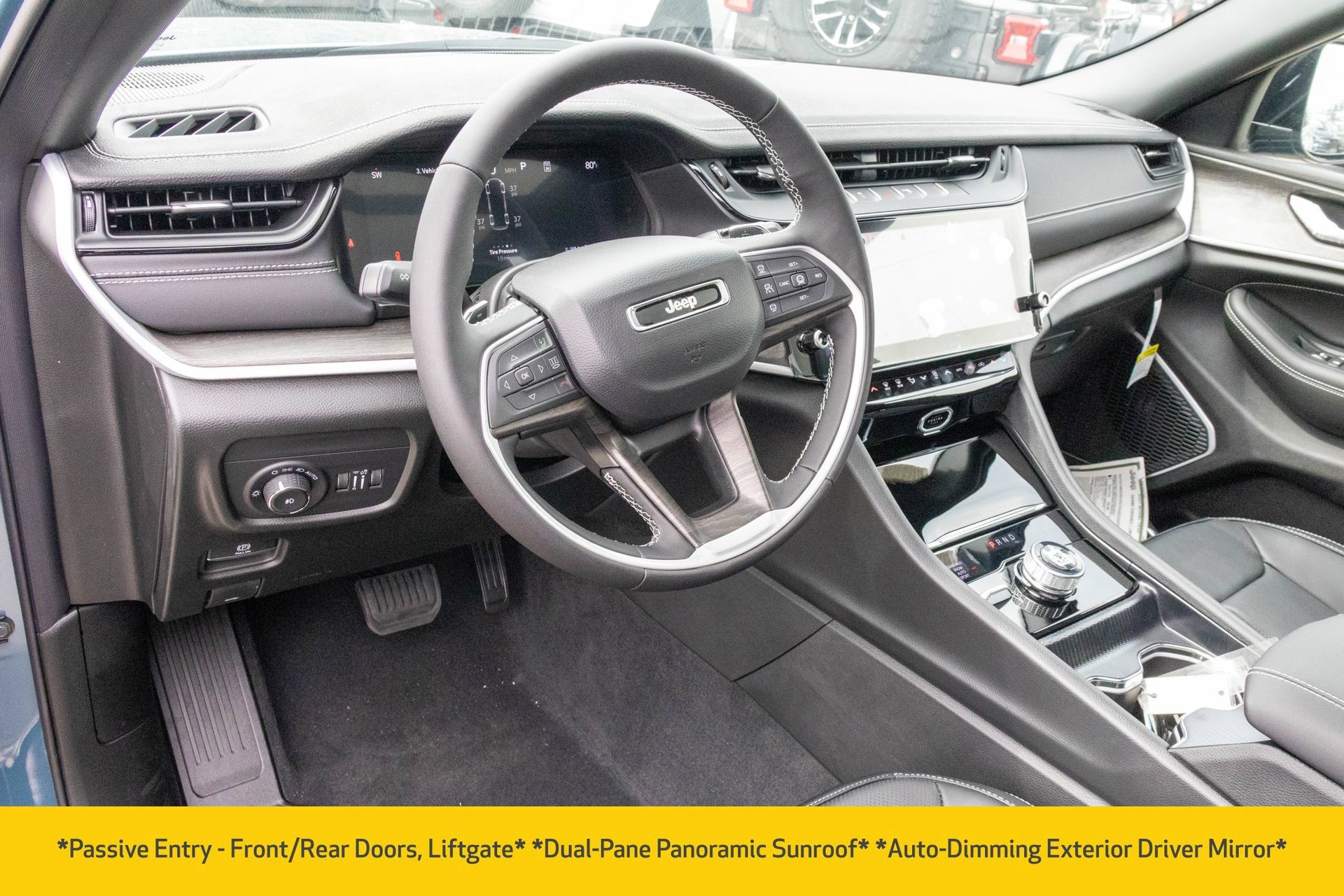 New 2027 Jeep Grand Cherokee L Limited AWD/4WD image 4