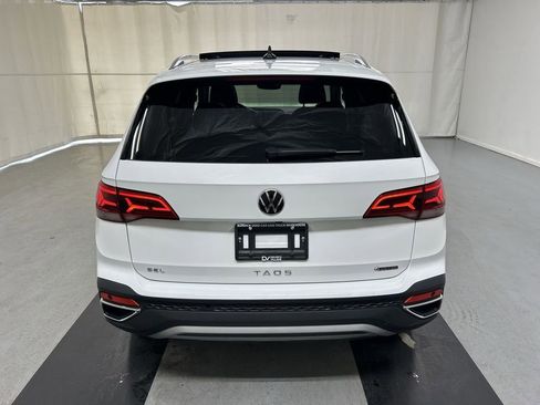 Used 2023 Volkswagen Taos SEL AWD/4WD image 8