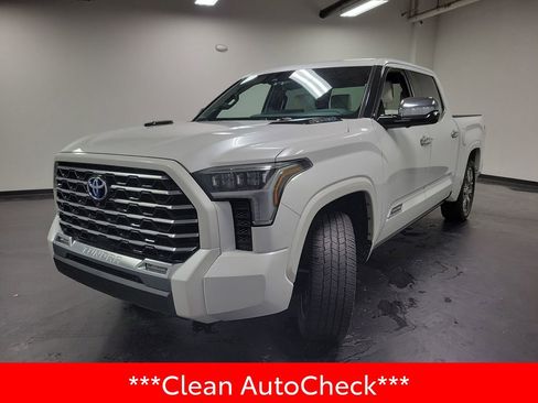 Used 2023 Toyota Tundra Capstone AWD/4WD image 4