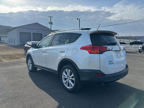 Used 2014 Toyota RAV4 Limited FWD image 3
