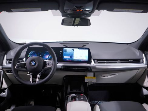 New 2026 BMW X2 xDrive28i image 10