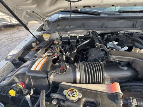 Used 2013 Ford F250 Platinum w/ FX4 Off Road Pkg image 7