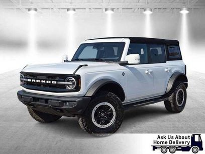 Used 2023 Ford Bronco Outer Banks w/ Sasquatch Package