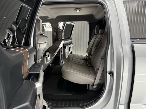 Used 2018 Ford F150 Lariat image 23