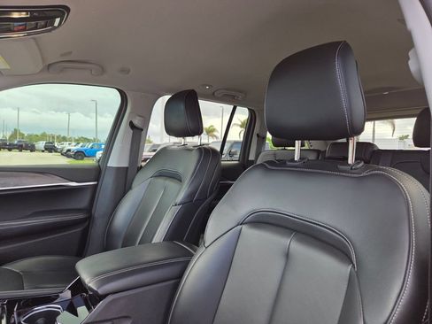 Used 2023 Jeep Grand Cherokee Limited RWD image 29
