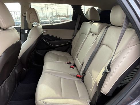 Used 2017 Hyundai Santa Fe Sport image 20