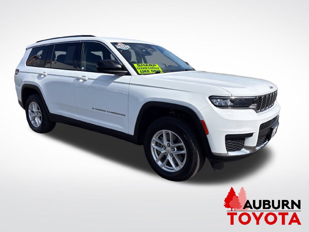 Used 2023 Jeep Grand Cherokee L Laredo AWD/4WD image 3