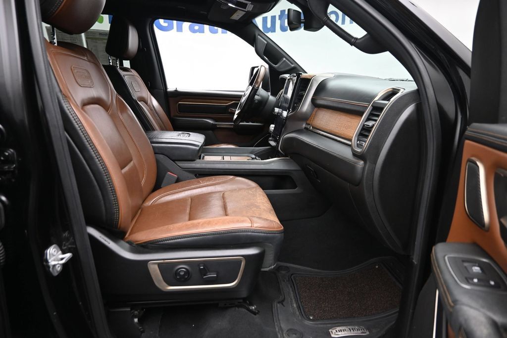 Used 2019 RAM 1500 Limited AWD/4WD image 9