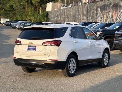 Used 2024 Chevrolet Equinox LT AWD/4WD image 7