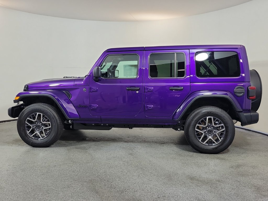 New 2026 Jeep Wrangler Unlimited Sahara w/ Technology Group AWD/4WD image 4