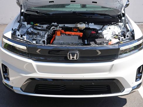 Used 2025 Honda Prologue Touring image 7