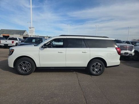 New 2026 Ford Expedition Max Active image 2