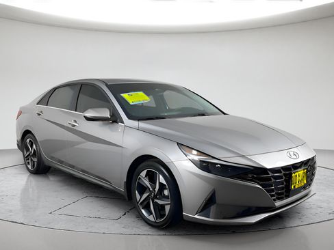 Certified 2023 Hyundai Elantra Limited FWD image 1