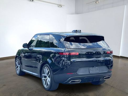 Used 2023 Land Rover Range Rover Sport SE AWD/4WD image 6