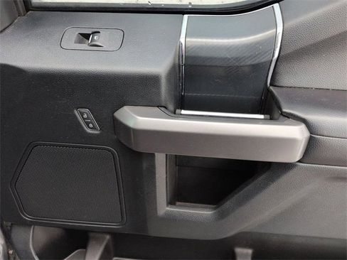 Used 2020 Ford F150 XLT w/ Equipment Group 302A Luxury image 29