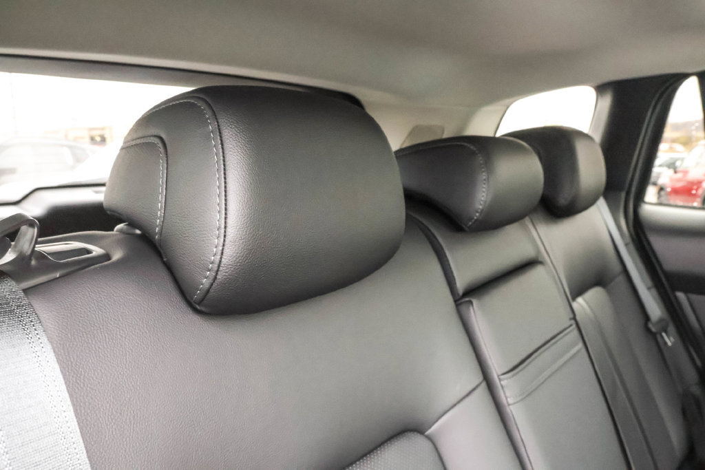 Used 2026 MAZDA CX-50 AWD 2.5 Hybrid w/ Cargo Package image 36