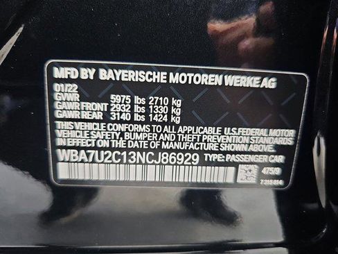 Used 2022 BMW ALPINA B7 xDrive w/ Luxury Rear Seating Package image 36