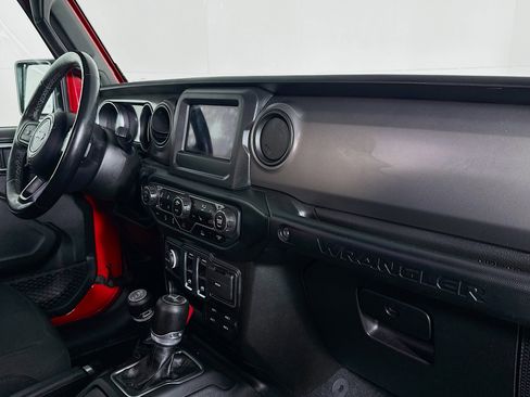 Used 2021 Jeep Wrangler Sport S image 25