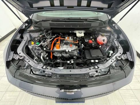 New 2026 Chevrolet Equinox EV LT image 15