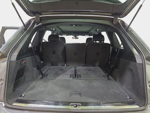 Used 2025 Audi Q7 3.0T Prestige w/ Prestige Package image 14