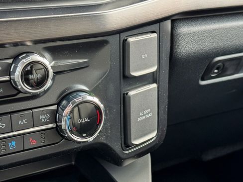 New 2026 Ford F350 Lariat w/ Black Appearance Package image 42