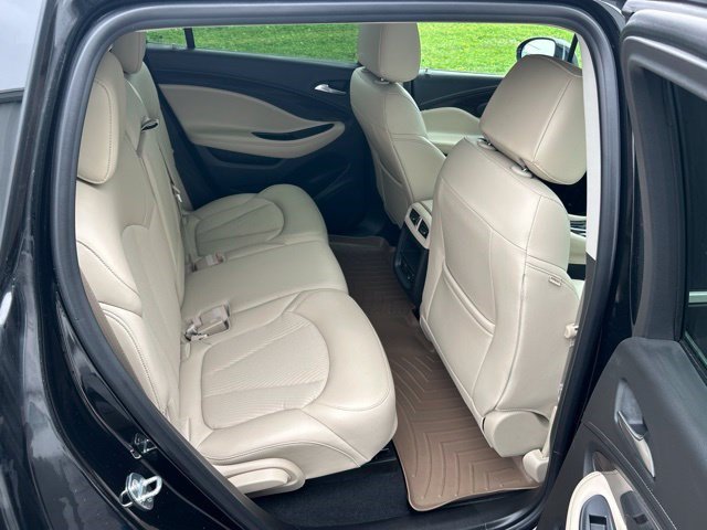 Used 2020 Buick Envision Preferred AWD/4WD image 44