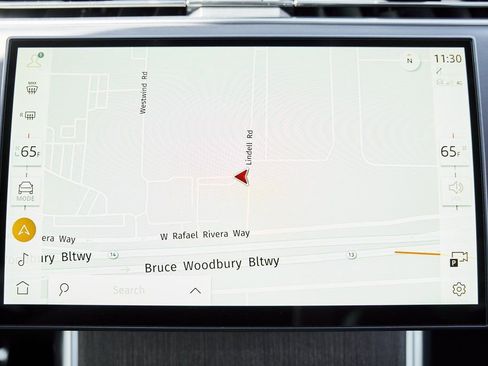 Used 2024 Land Rover Range Rover SE AWD/4WD image 62